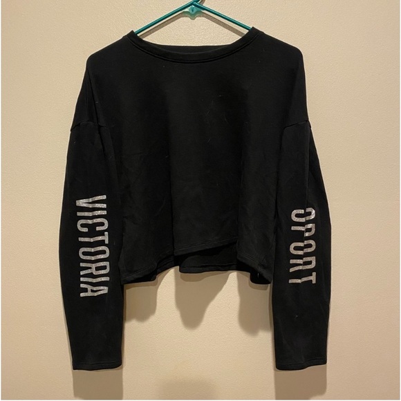 Victoria's Secret Tops - Victoria Secret Crop Top